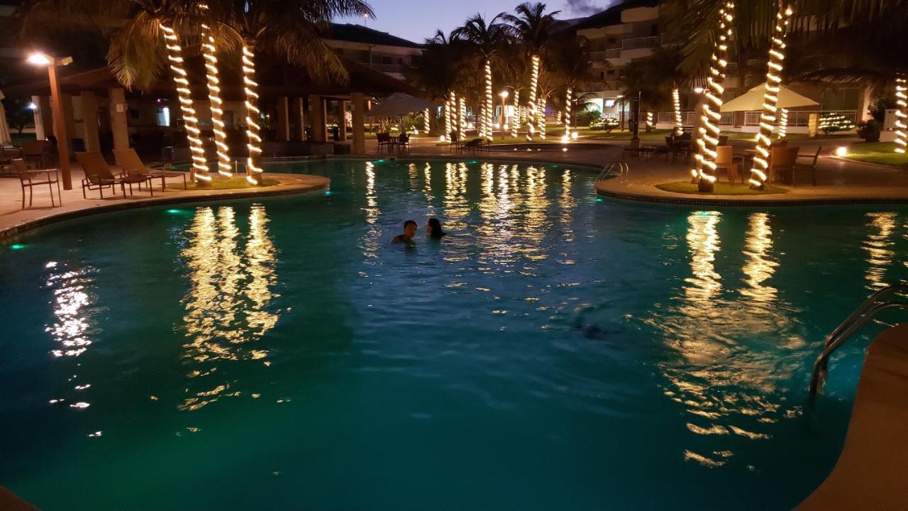 Paraiso Das Dunas - Apartamento A Beira Mar Com Jacuzzi - Proximo Ao Beach Park Aquiraz Exterior photo